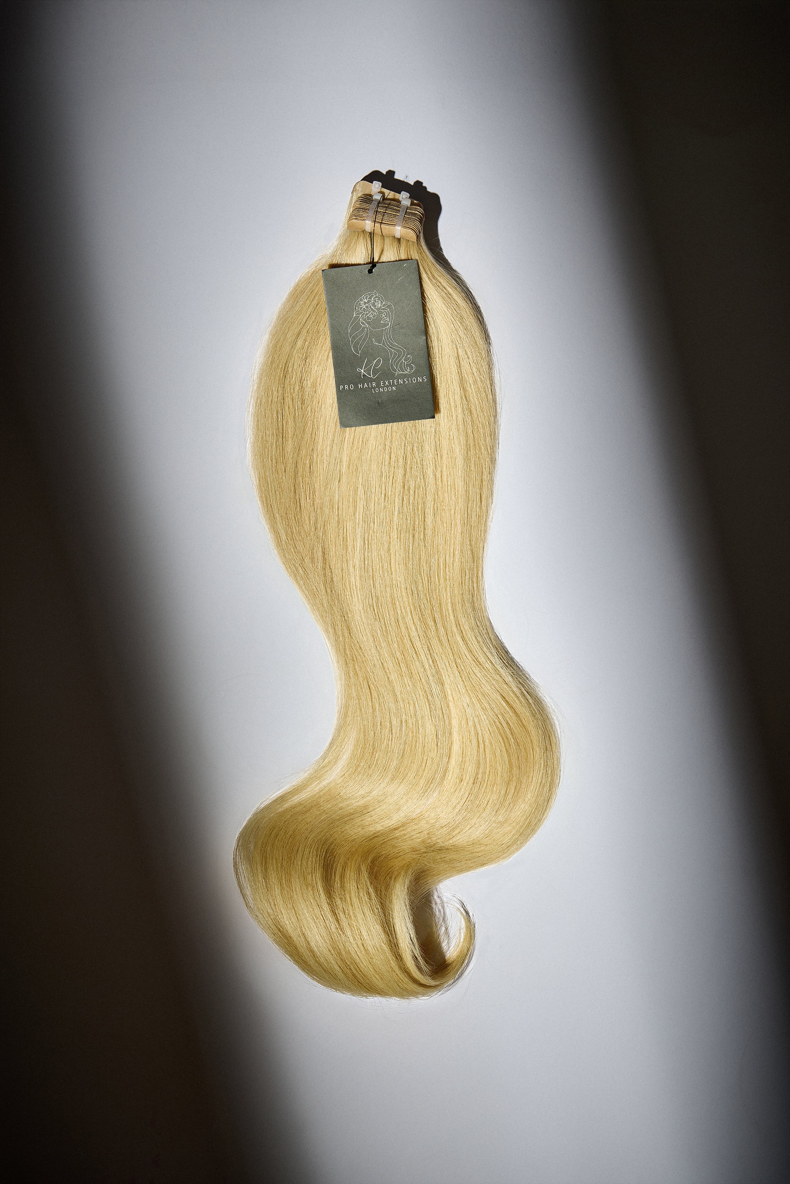 Slimline Tape Luxury Raw Hair Extensions - Beach Babe Blonde